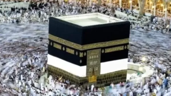 في حضرة الحج.. أغاني لا تغيب عن الوجدان.. محمد فوزي يلبي وأم كلثوم تطوف بكلمات شوقي.. و«لأجل النبي» تسافر بالروح إلى الحجاز