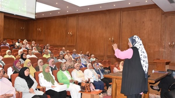 وزارة الإنتاج الحربي تنظم ندوات توعوية للعاملين بالشركات