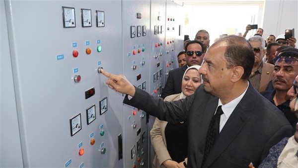 محافظ سوهاج يطلق بدء التشغيل التجريبي لمحطة مياه "نزة المحزمين" بجهينة بتكلفة 96 مليون جنيه