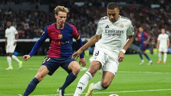 قصة الفتى الذهبي المغربي الذي أشعل الصراع بين ريال مدريد وبرشلونة