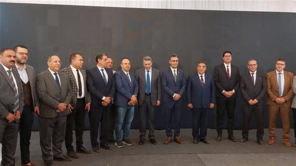 وزير التموين ومحافظ الدقهلية يتفقدان المنطقة اللوجستية على طريق رافد جمصة (فيديو وصور)