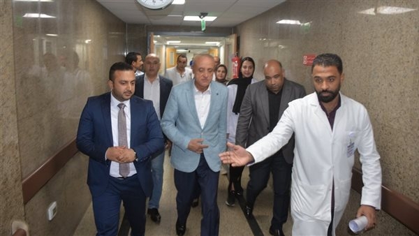 محافظ الأقصر يتفقد أعمال التطوير بمستشفى الكرنك الدولي (صور)