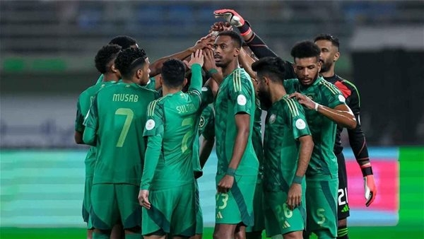 سالم الدوسري يقود هجوم السعودية أمام أستراليا بتصفيات كأس العالم