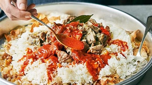 أضرار تناول طبق الفتة على الريق في عيد الأضحى