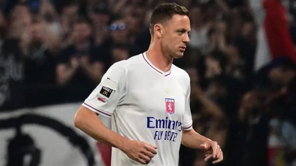 إيقاف الصربي نيمانيا ماتيتش 4 مباريات لحجب شعار المثليين بالدوري الفرنسي