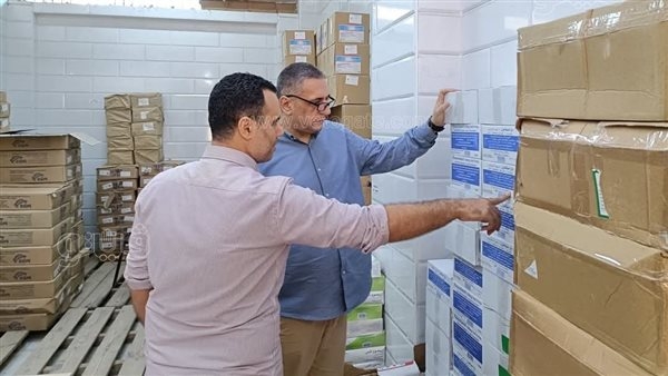 في أول أيام العيد، وكيل صحة كفر الشيخ يتفقد مخازن الأدوية والتطعيمات والأمصال