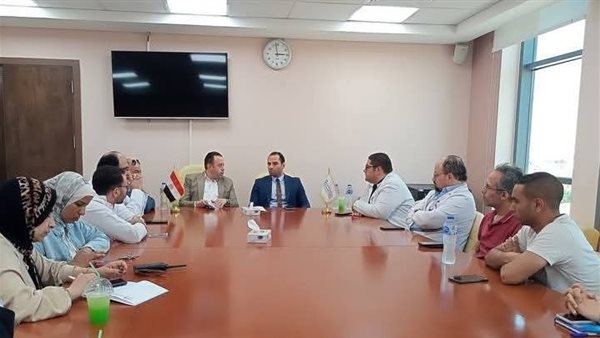 الرعاية الصحية تواصل تأمين الخدمات الطبية خلال أيام عيد الأضحى بإقليم القناة (صور)