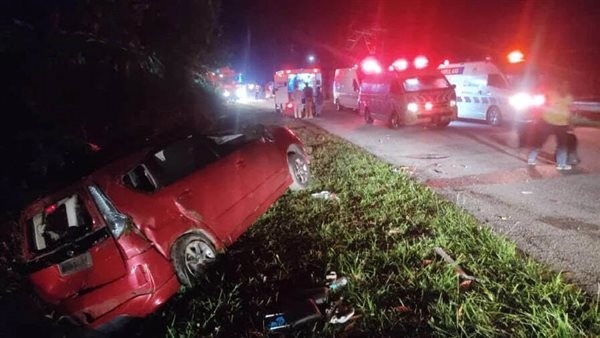 مصرع 15 شخصا بحادث سير فى ماليزيا (صور)