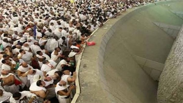 ما الحكمة من رمي الجمرات ووقتها وسبب التسمية وأين تذهب؟