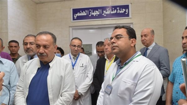 محافظ أسيوط يشهد انطلاق تقنية طبية جديدة بمستشفى المبرة (صور)