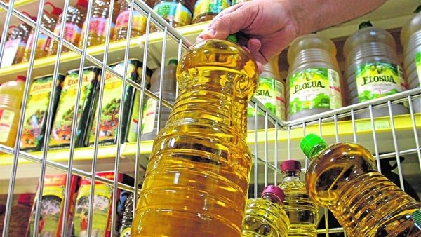 انخفاض أسعار الزيت اليوم الخميس في الأسواق
