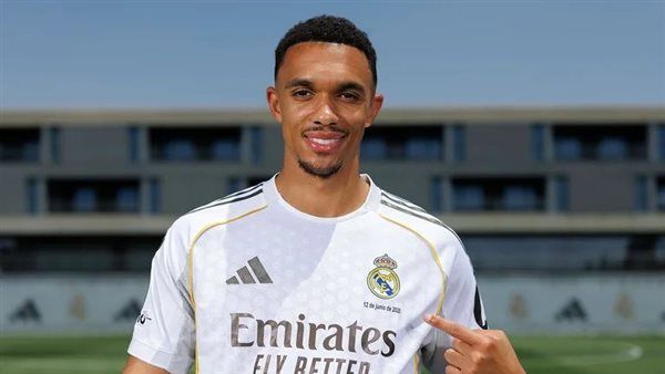 أرنولد يتغزل في تدريبات ريال مدريد: مختلفة تمامًا عن ليفربول