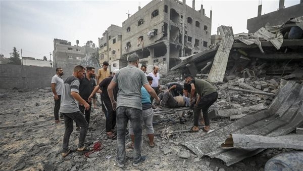 34 شهيدا في مجزرتين جديدتين للاحتلال وسط غزة