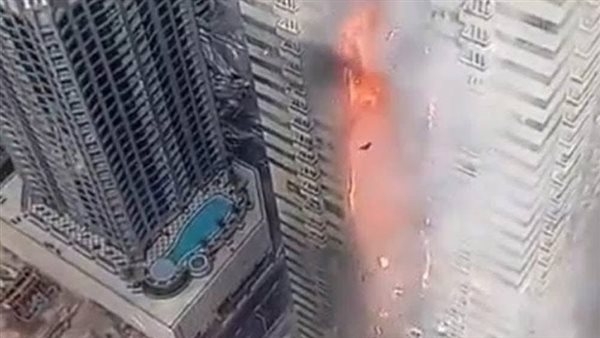 حريق ضخم في ناطحة سحاب بدبي