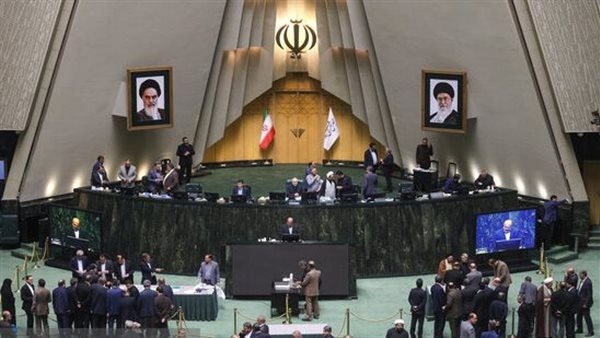 البرلمان الإيراني: الكيان الإسرائيلي يرسل طلبات إلى عدة دول لوقف ضرباتنا