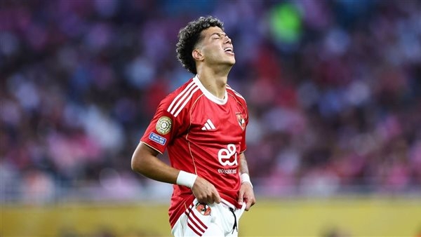 نقل إمام عاشور للمستشفى للاطمئنان على إصابته