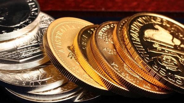 800 جنيه تراجعا في سعر الجنيه الذهب اليوم الجمعة