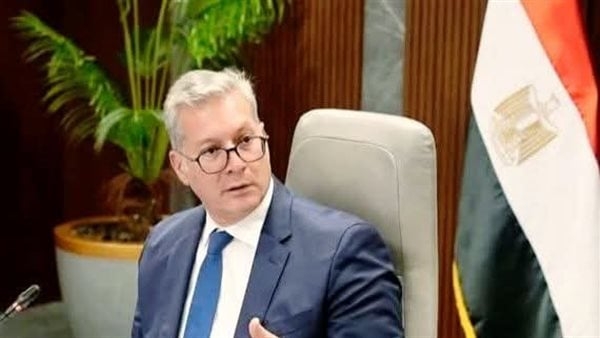 بالأسماء، وزير البترول يصدر حركة تكليفات وتنقلات لـ تكنولوجيا المعلومات