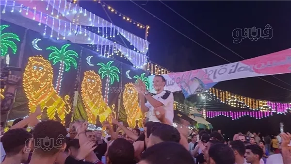 جماهير الزمالك تشعل أجواء "حنة" ناصر منسي بالشماريخ والهتافات بالشرقية (فيديو وصور)