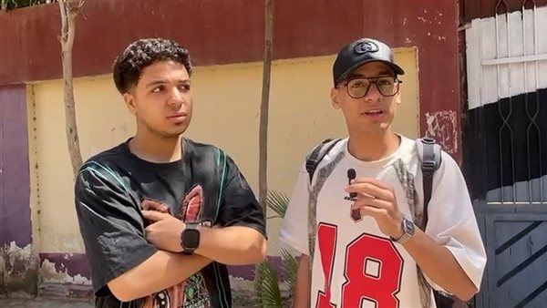 طلاب الثانوية الأزهرية عن امتحان النحو: "صعب وأسئلة اختر وصح وغلط مش مباشرة" (فيديو)