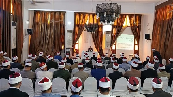 لأول مرة بالإسماعيلية، اجتماع الأئمة الشهري يعقد مجلسا للصلاة على النبى (صور)