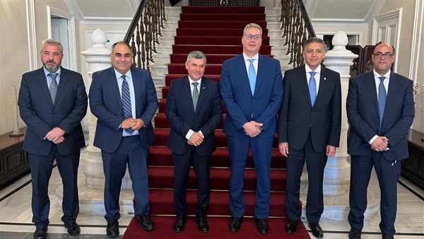 بدوي يبحث مع وزير الطاقة القبرصي الموقف التنفيذي لربط حقول الغاز القبرصية بمصر