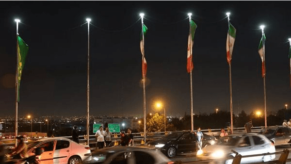 نزوح آلاف الإيرانيين من طهران بعد تصريحات ترامب (صور)