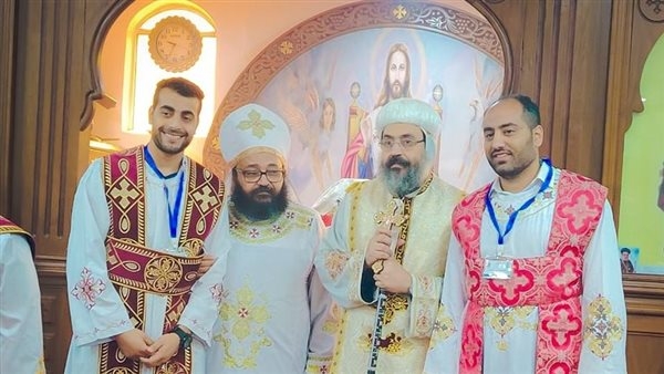 الأنبا أكسيوس يرسم شمامسة جدد للخدمة في إيبارشية المنصورة