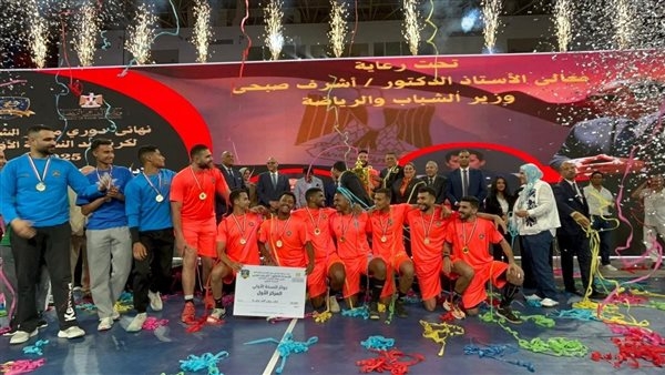 محافظ الإسكندرية يهنئ منتخب المحافظة بالفوز ببطولة دوري مراكز الشباب لكرة اليد