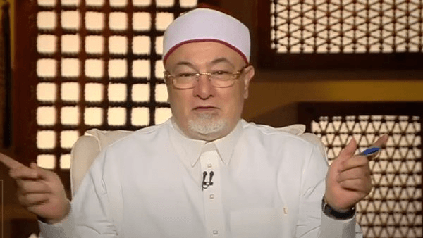 خالد الجندي: الكلب مخلوق له حرمة والخلاف حول نجاسته لا يبرر إيذاءه (فيديو)
