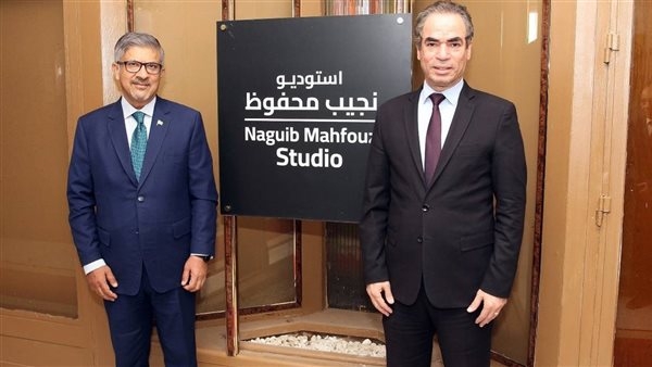 المسلماني يبحث مع سفير باكستان ترجمة مسلسلات مصرية للغة الأردية