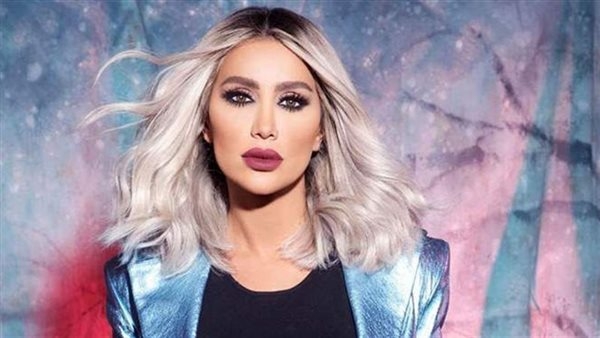 أغنية "حرمت أحبك" تصدم مايا دياب