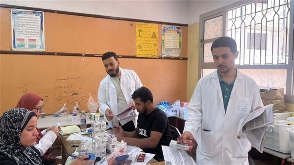 قافلة طبية للكشف على أطفال قرية طنان في القليوبية