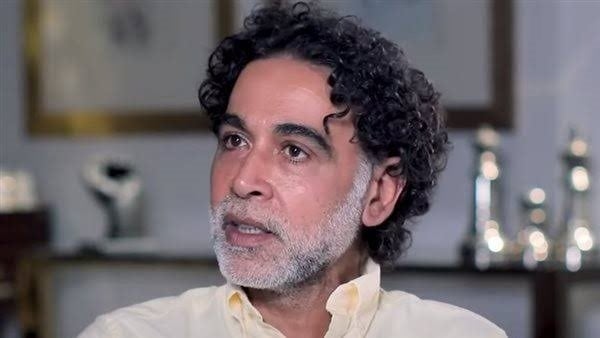 هاني خليفة: لا أستطيع أن أصبح مخرجًا وممثلًا.. واندهشت من نجاح فيلم "رحلة 404" رغم قسوته.. والفنان يجب أن يجازف ولا يلتفت للهجوم (حوار)