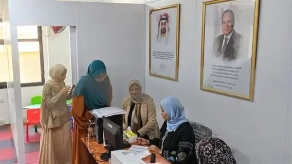 انتظام العمل داخل مركز التخاطب بدريسة أبو بلح بالإسماعيلية