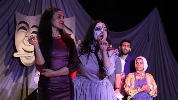 10 صور ترصد عرض "الوهم" ضمن مهرجان الفرق المسرحية