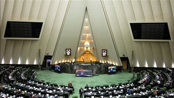 البرلمان الإيراني يوافق على تعليق التعاون مع الوكالة الدولية للطاقة الذرية