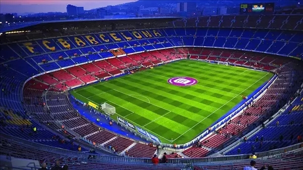موعد عودة برشلونة للعب على ملعب كامب نو