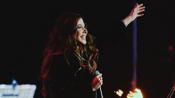 نانسي عجرم تشوق الجمهور لألبومها الجديد