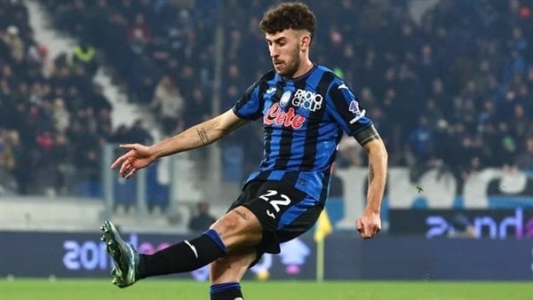 أتلتيكو مدريد يتجاهل ظهير ليفربول ويراقب روجيري