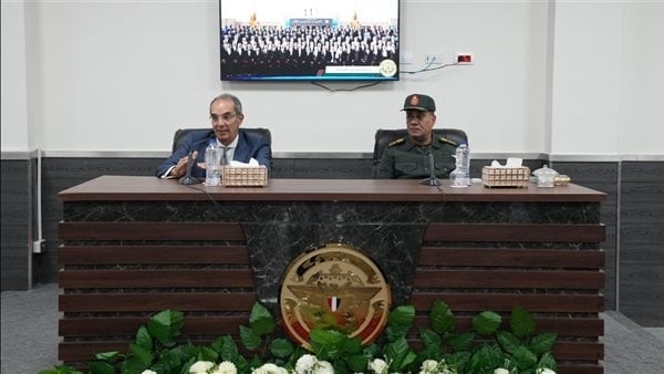وزير الاتصالات يلتقي بالمتقدمين للالتحاق بمبادرة "الرواد الرقميون"