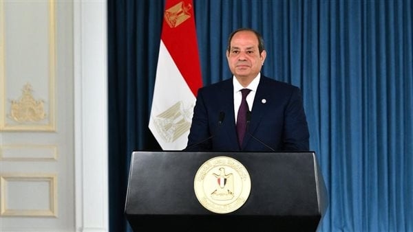 نزيف الأسفلت، السيسي يوجه الحكومة بإغلاق الطريق الإقليمي لرفع الكفاءة والصيانة، اتخاذ الإجراءات القانونية ضد المخالفين، فرض الانضباط والالتزام بالقانون على كل الطرق