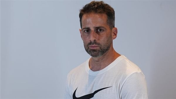 يانيك فيريرا يلقي محاضرة فنية على لاعبي الزمالك