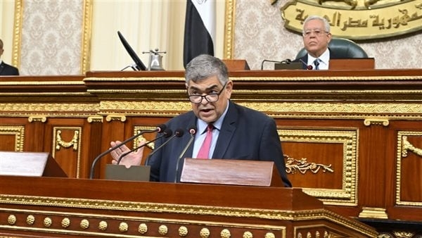 جدل برلماني بشأن إضافة الصيادلة لصرف بدل جهود غير عادية بالمهن الطبية