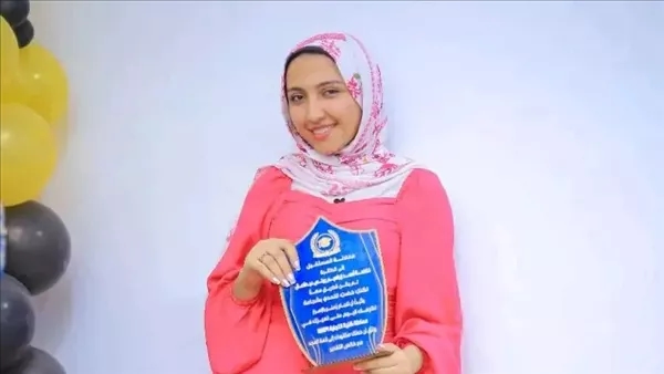 فاطمة يوسف، حلم لم يكتمل وقصة كفاح انتهت في حادث مروري بالشرقية (صور)