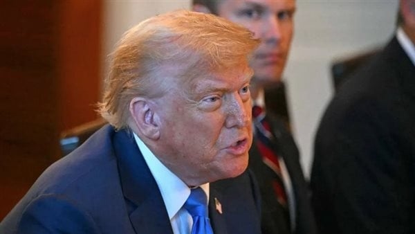 ترامب: الولايات المتحدة ستفرض رسوما جمركية على معظم دول العالم