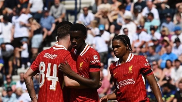 بمشاركة محمد صلاح، ليفربول يتقدم على بريستون 1-0 في الشوط الأول