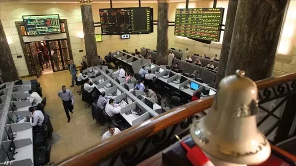خدمات مالية غير مصرفية تتصدر قطاعات الأسهم المقيدة الرئيسية نهاية جلسة الأربعاء