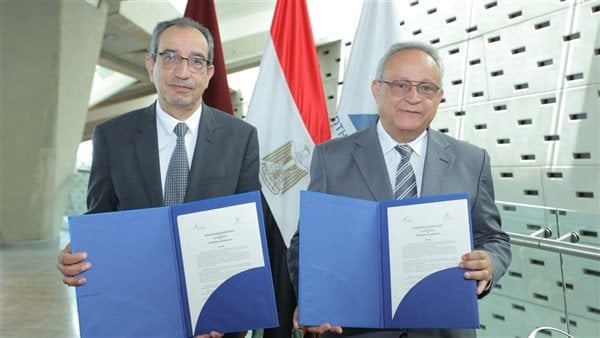توقيع اتفاقية تعاون بين مكتبة الإسكندرية وجامعة الفيوم في مجال الحوسبة فائقة الأداء