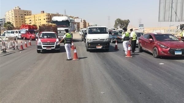 الداخلية: ضبط 108 آلاف مخالفة مرورية و389 حالة تعاطي مخدرات بين السائقين